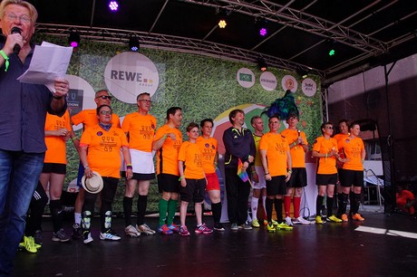 Com Together Cup